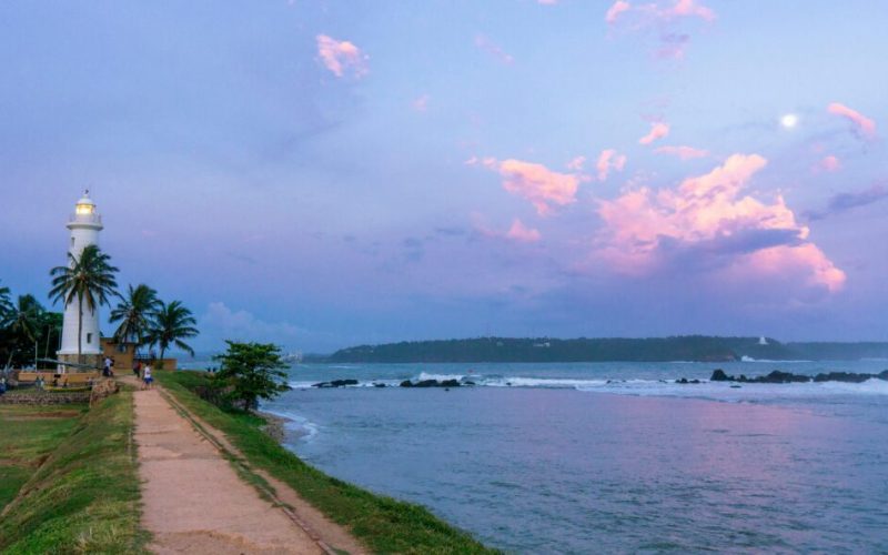 Sri Lanka tour packages Island Treks Galle Lighthouse